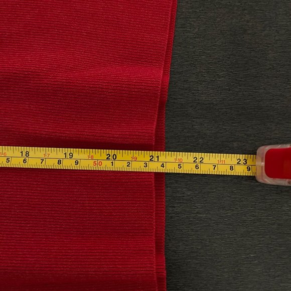 Claudia D. Women's Knit Red Crewneck Short Sleeve Top Ribbed, Size L - Picture 5 of 5
